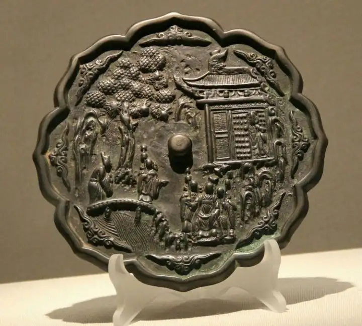 Bronze Mirror；Northern Song Dynasty；Liaoning Museum